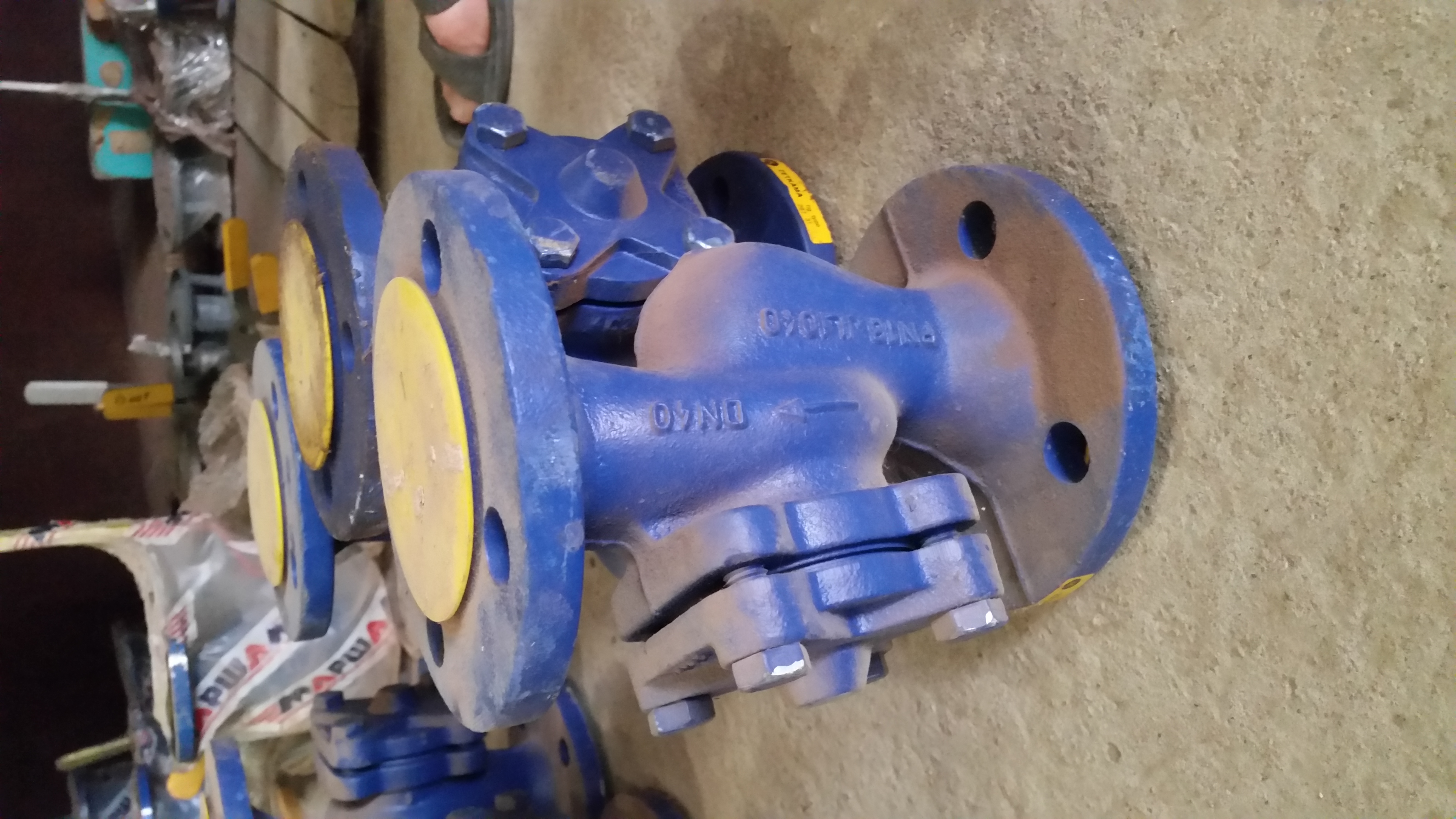 Клапан обратный подъёмный фланцевый DN40 PN16 JL1040