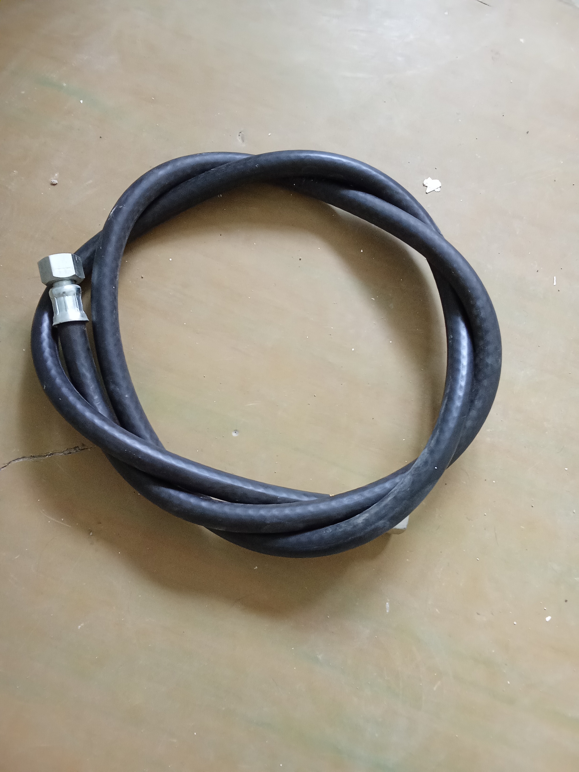 Шланг газовый
