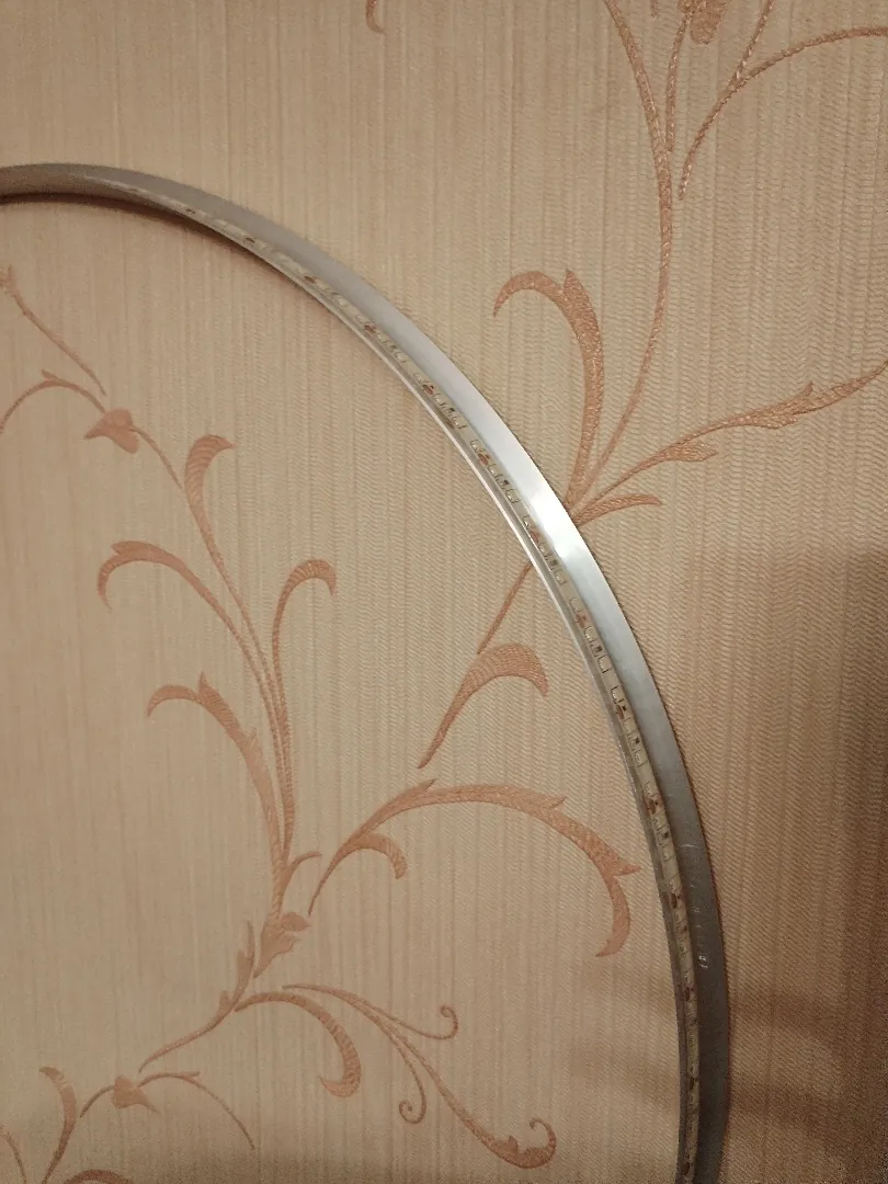 Световая подставка на круглое зеркало ( выключатель сенсорный)