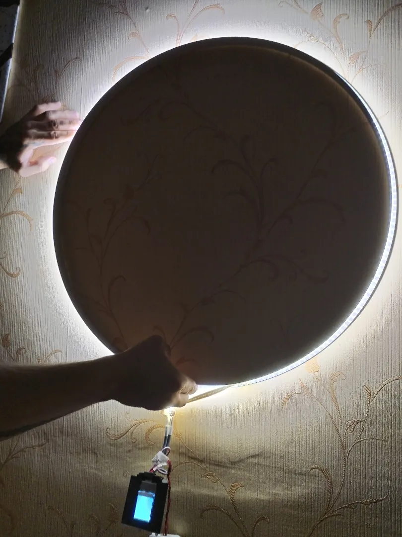 Световая подставка на круглое зеркало ( выключатель сенсорный)