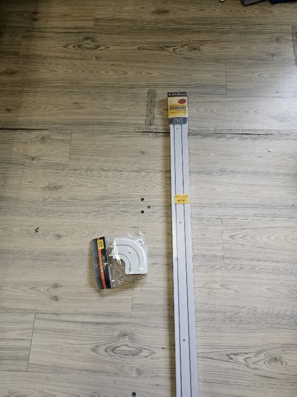 Потолочный карниз двухрядный