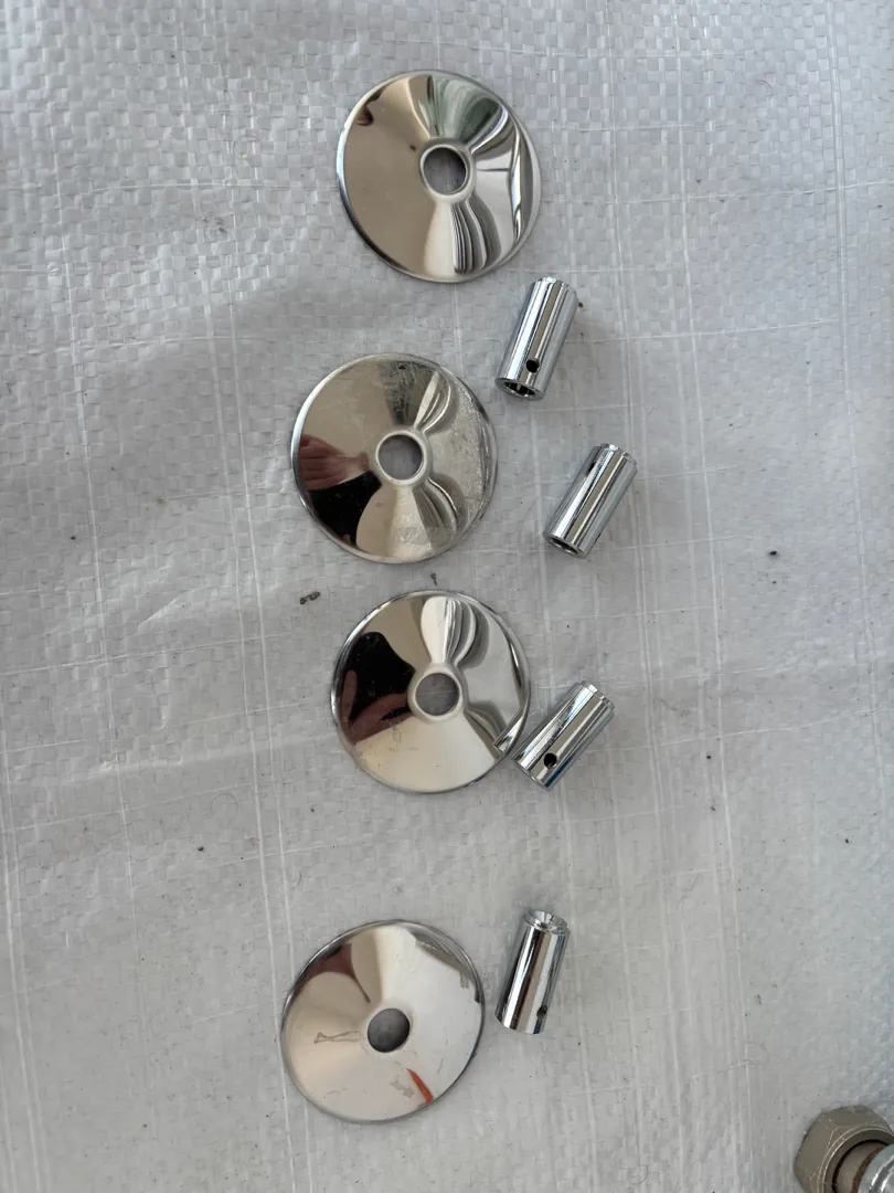 Полотенцесушитель gloss&reiter raduga л. 40х80.д8