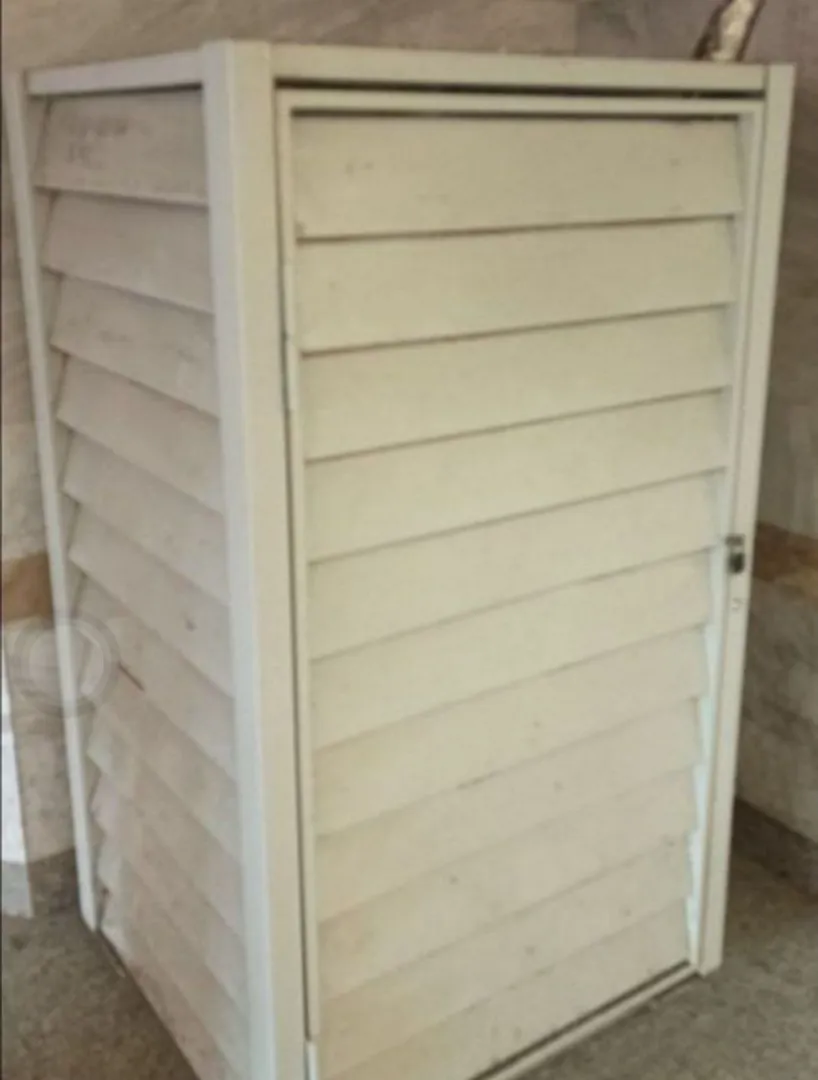 Шкаф металлический