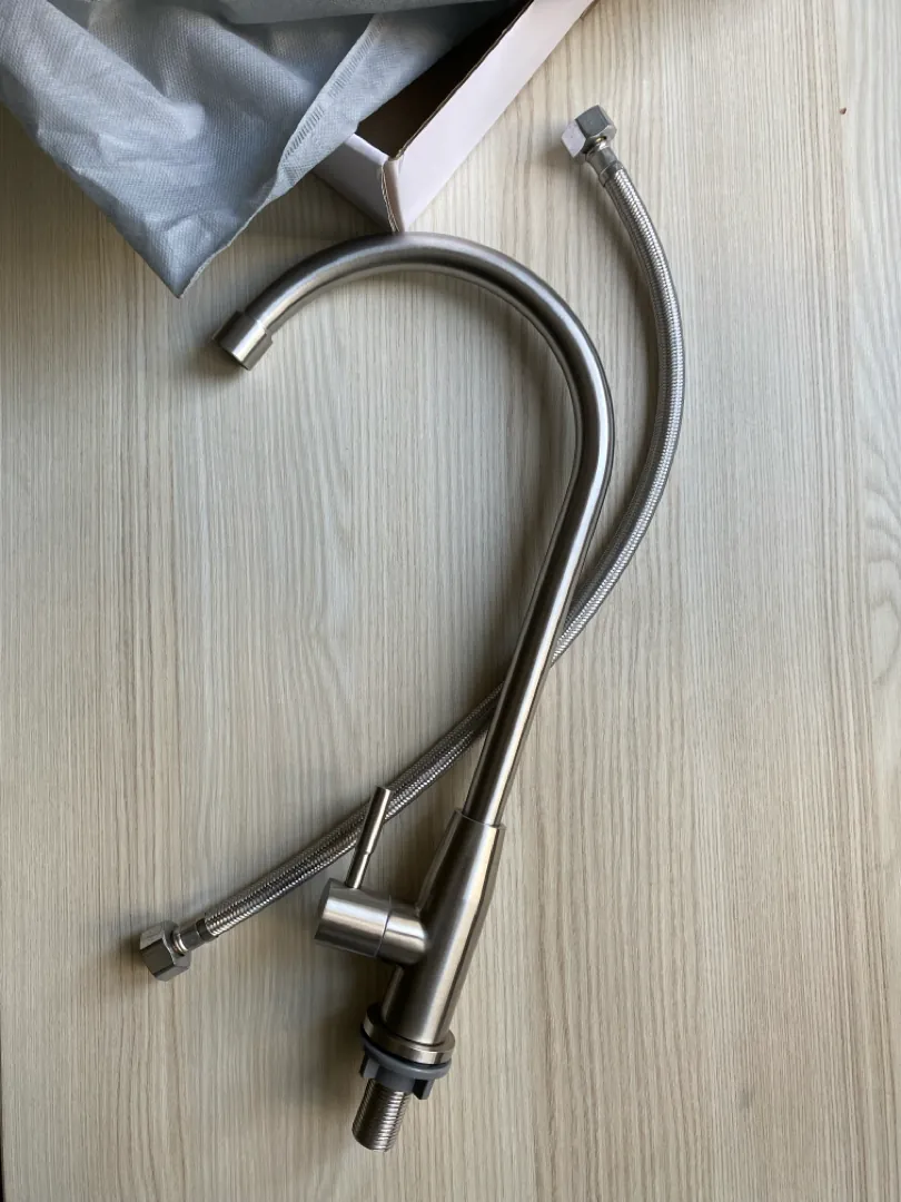 Смеситель нерж.сталь новый