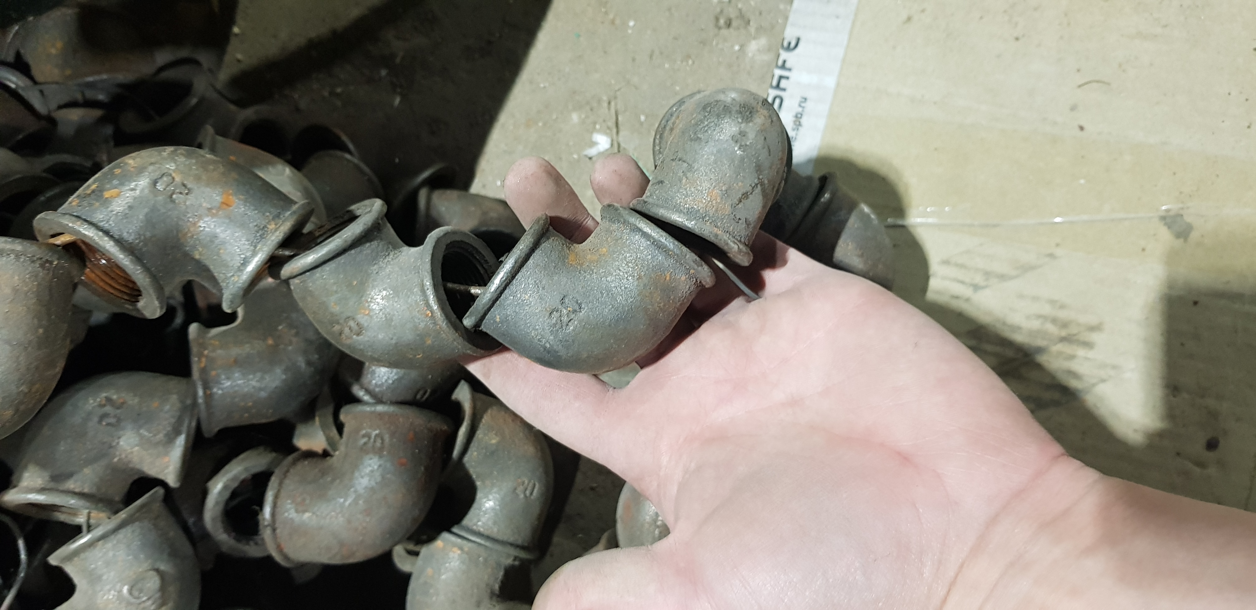 Отвод стальной резьбовой Ду25 угол 90°