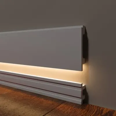 Плинтус Decor-Dizayn DD724