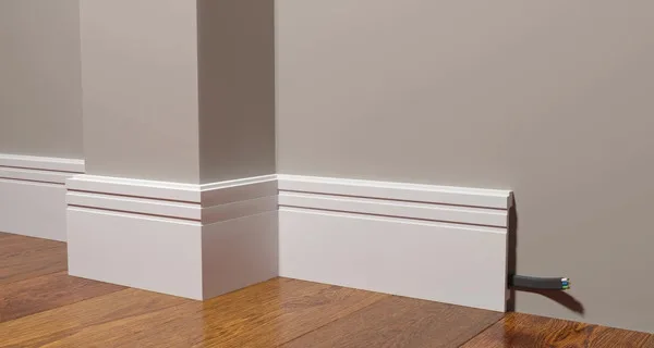 Плинтус Decor-Dizayn DD724