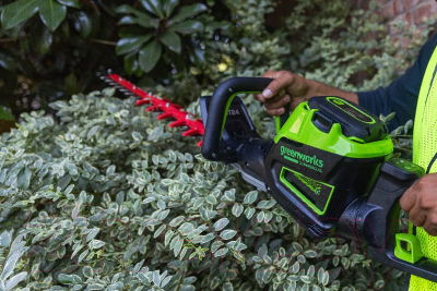 Кусторез аккумуляторный Greenworks GC82HT2 / 2208307