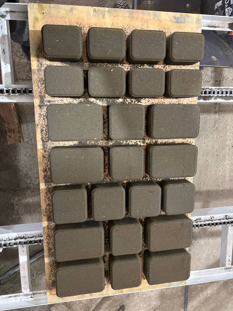 Старый город 183*123/123*123/123*93*60мм (Цветная)