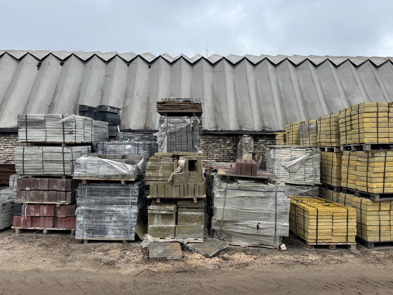 Тротуарная плитка, тротуарный борт, дорожный борт