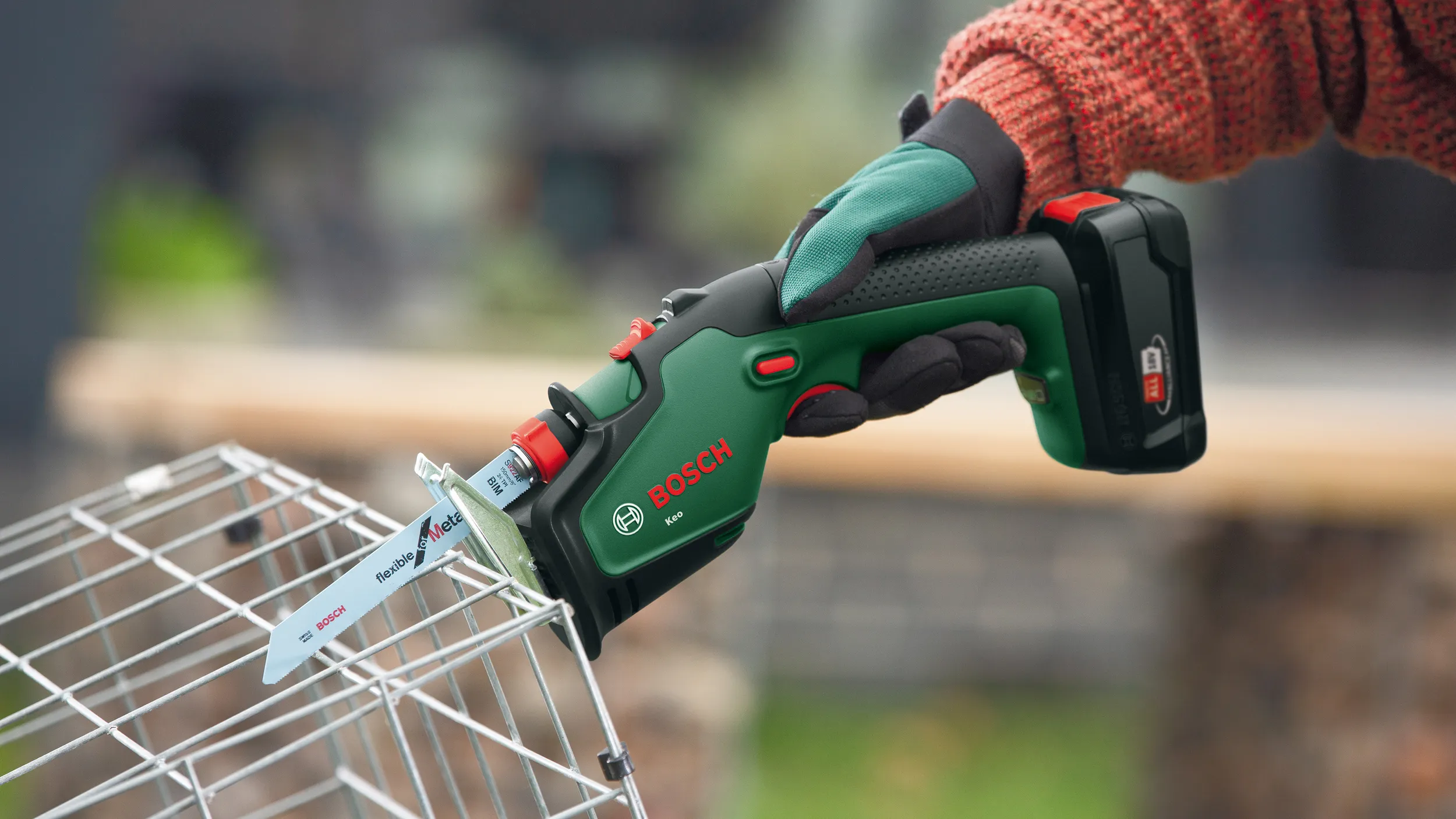 Пила садовая сабельная BOSCH KEO 18 LI 0.600.861.A01