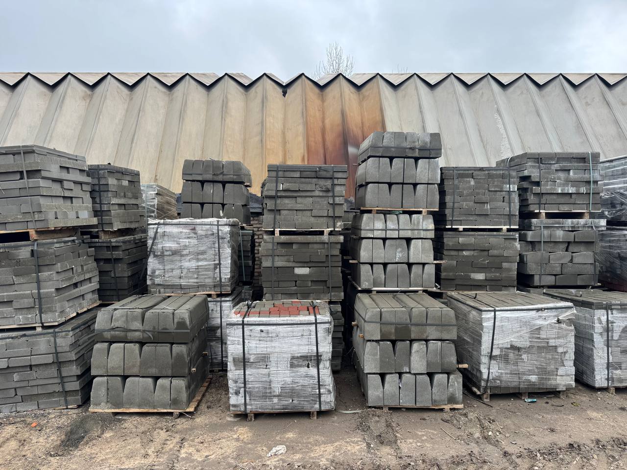 Тротуарная плитка, тротуарный борт, дорожный борт