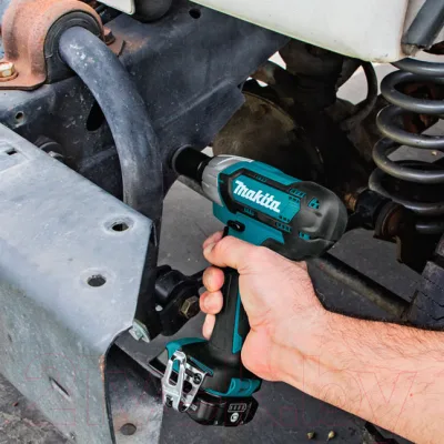 Гайковерт Makita TW140DZ