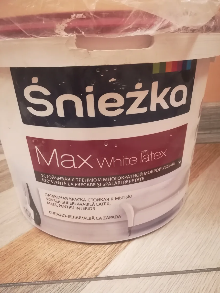 Латексная снежно-белая краска sniezka max white latex