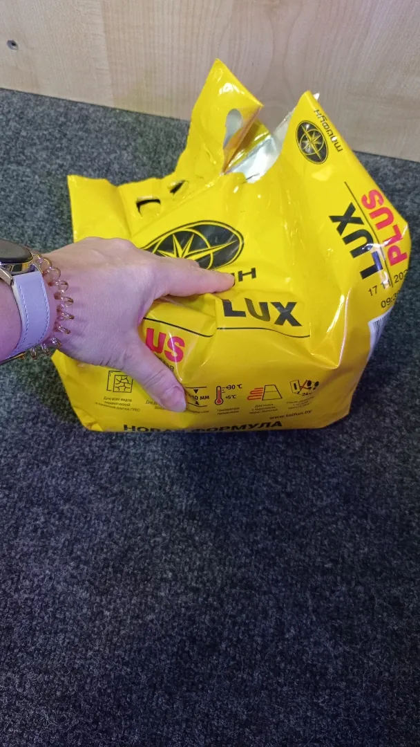 Цементный клей тайфун