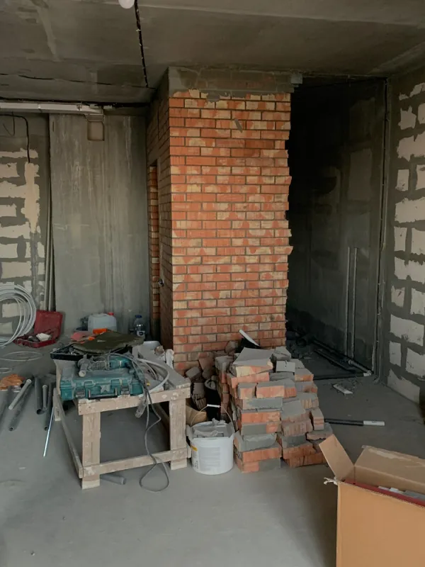 Кирпич красный(колотый/целый)