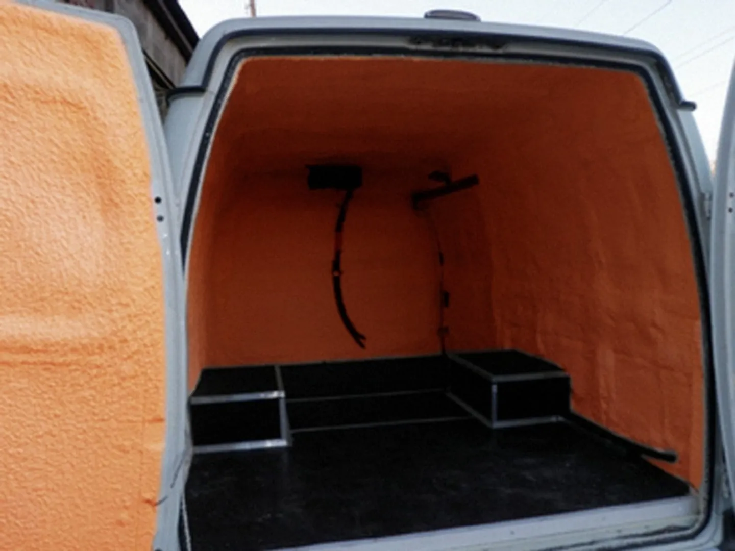 Напыляемый утеплитель ПОЛИНОР в баллонах (ППУ)