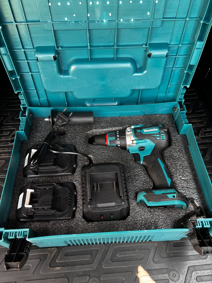 Шуруповерт makita реплика