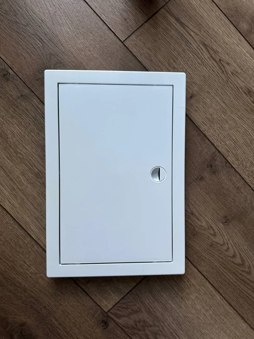 Люк ревизионный