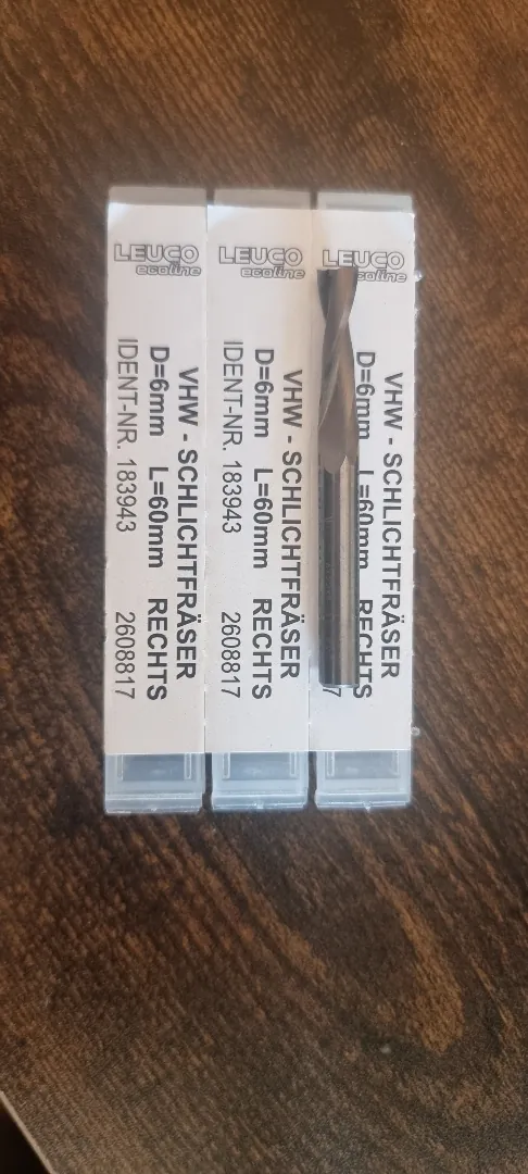 Продам концевые фрезы