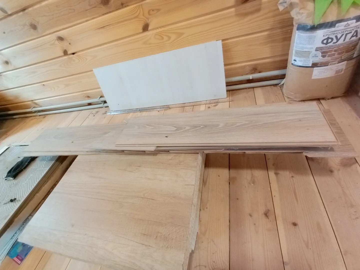 Ламинат kronostar galaxy дуб ретушированный d2987 (с фаской)