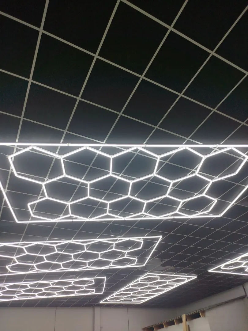 Потолок Армстронг