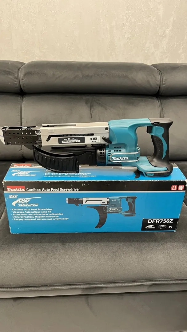 Makita шуруповерт аккумуляторный dfr750z