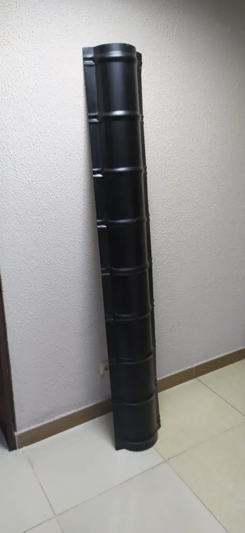 Конек полукруглый черный