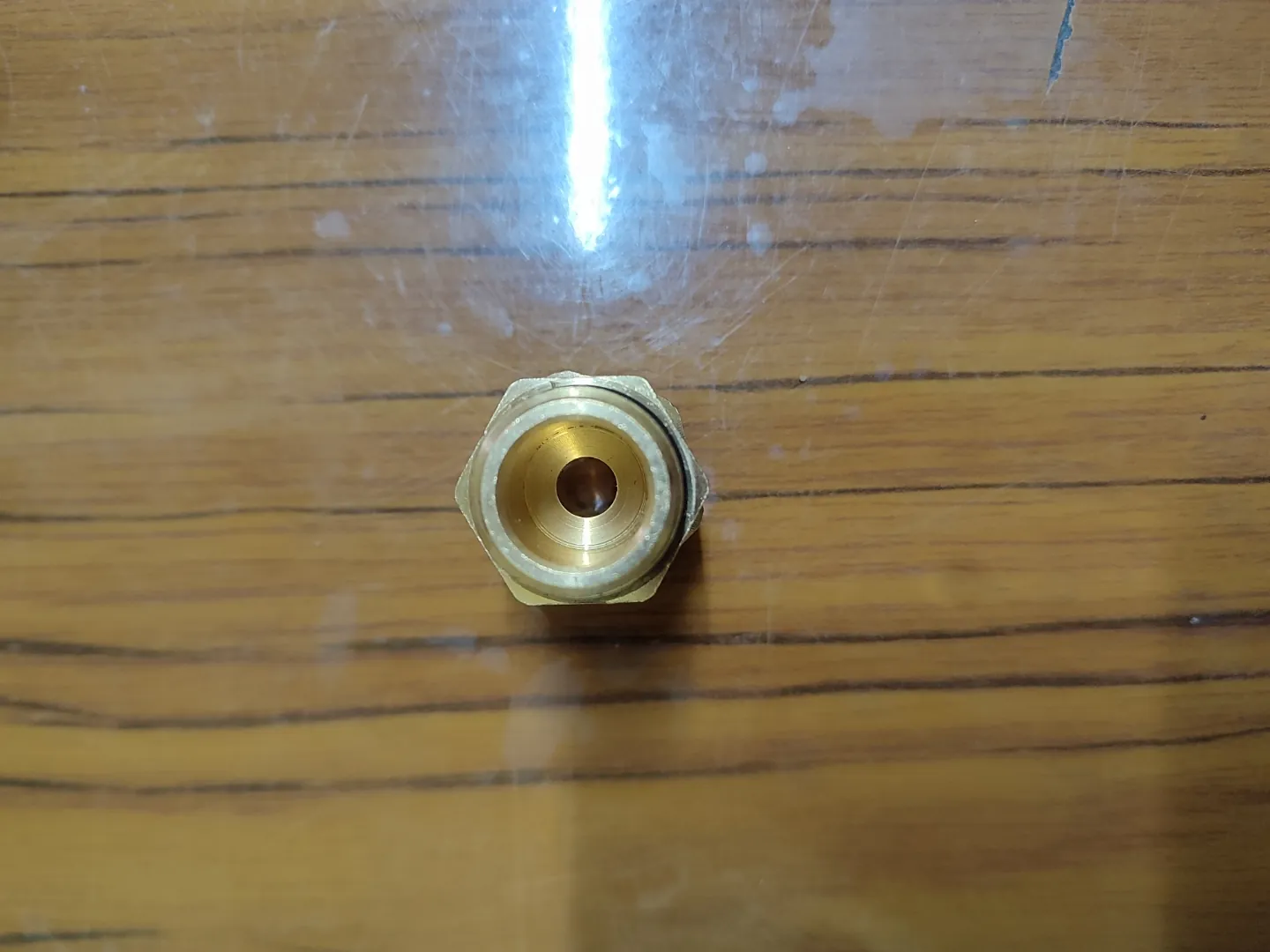 Соединитель обжимной с переходом на нар. р. 16х1/2