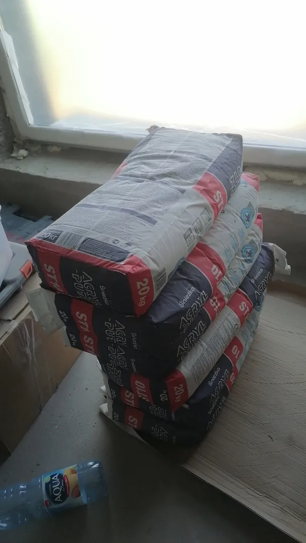 Шпатлёвка акрил путц. польша