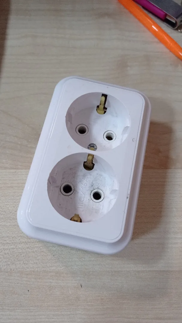 Розетки, выключатели