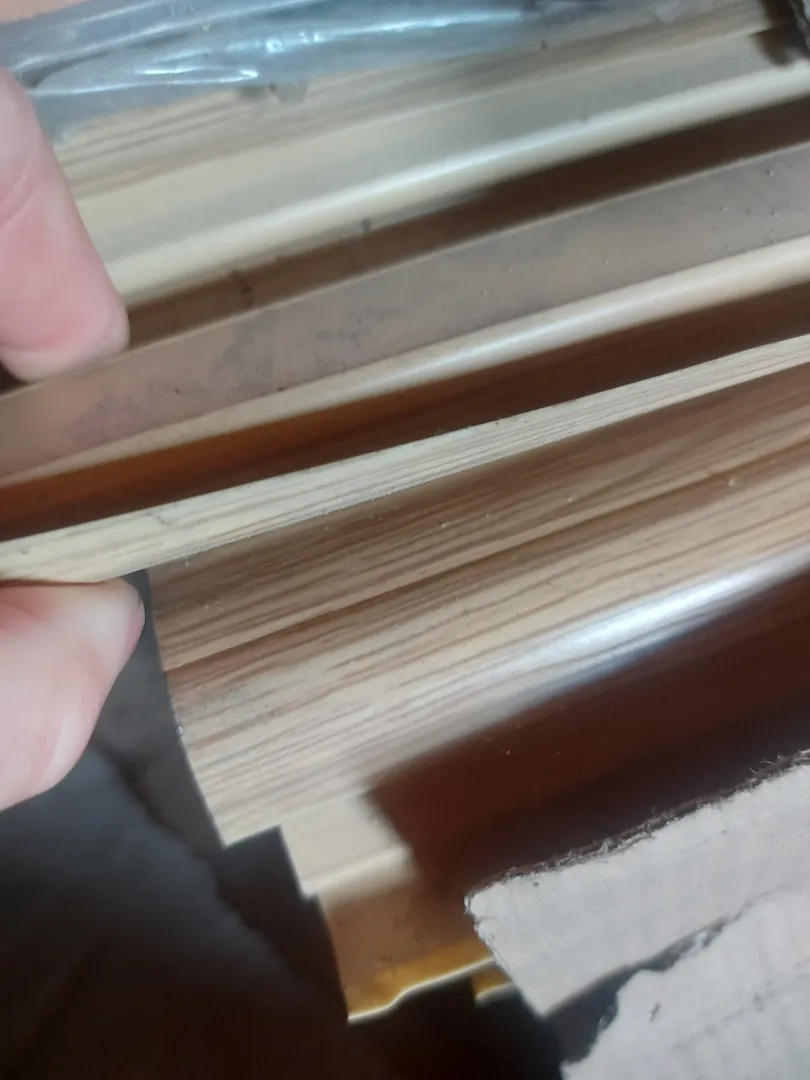 Плинтус пластиковый