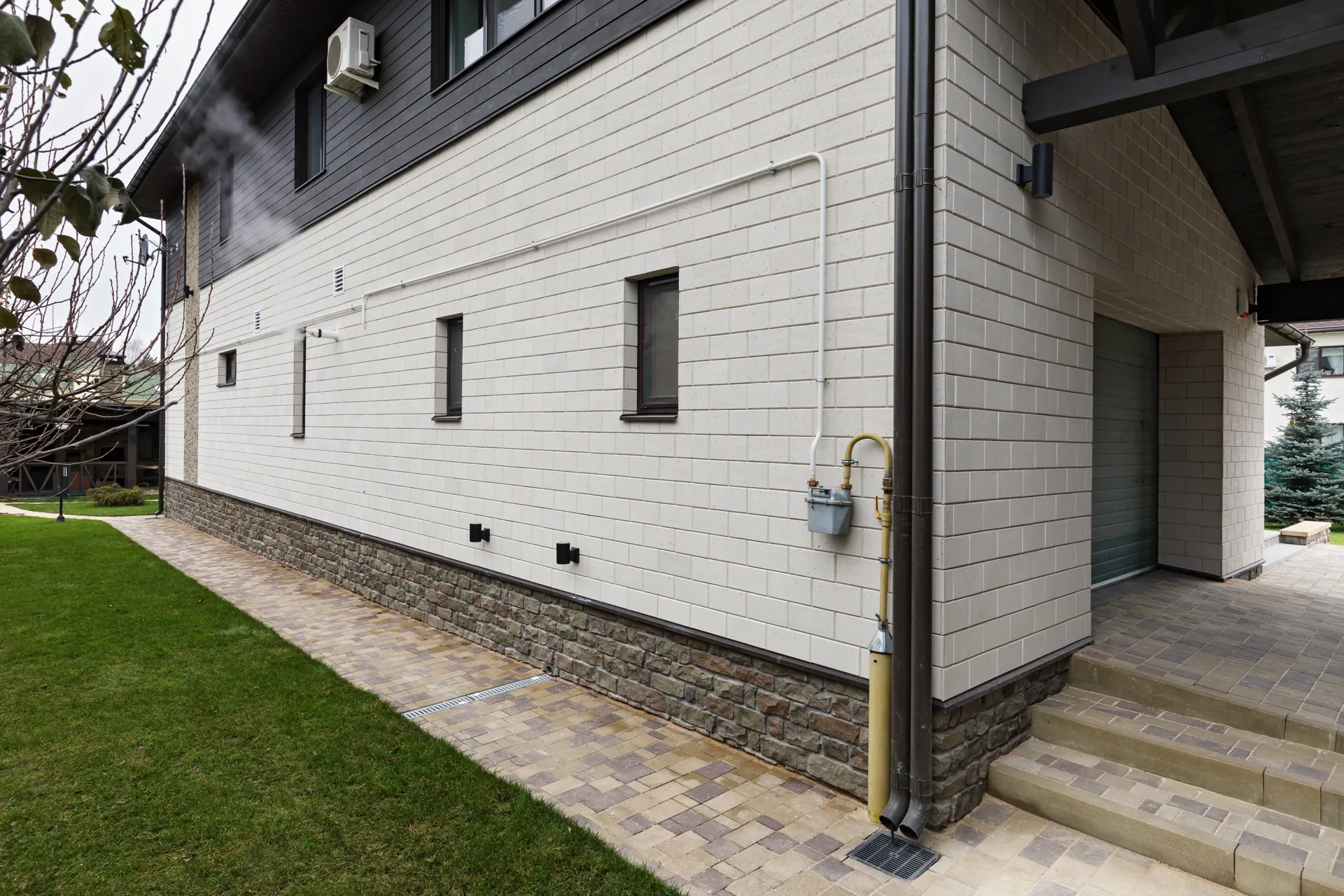 Декоративный камень Феодал "Ракушчник" арт. 12.00.Р без фаски, (0,86 кв.м в упаковке)