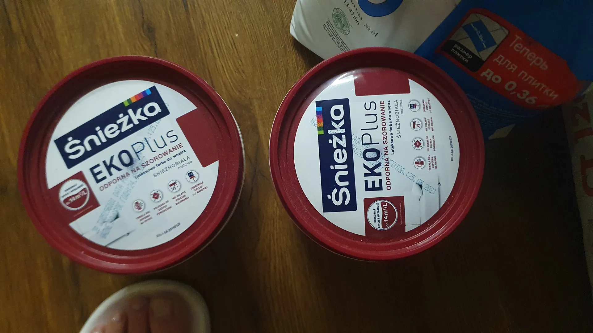 Краска латексная Sniezka Eko Plus