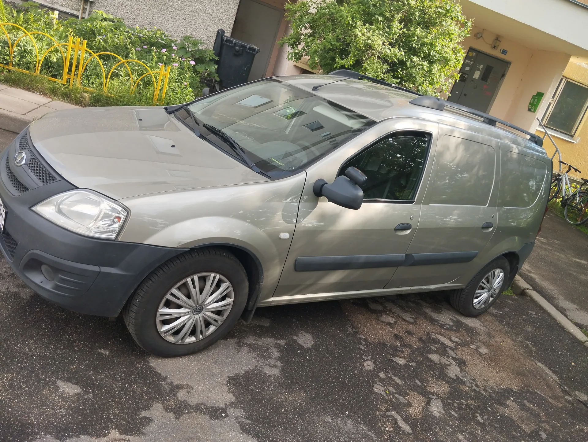 Помогу с доставкой материалов