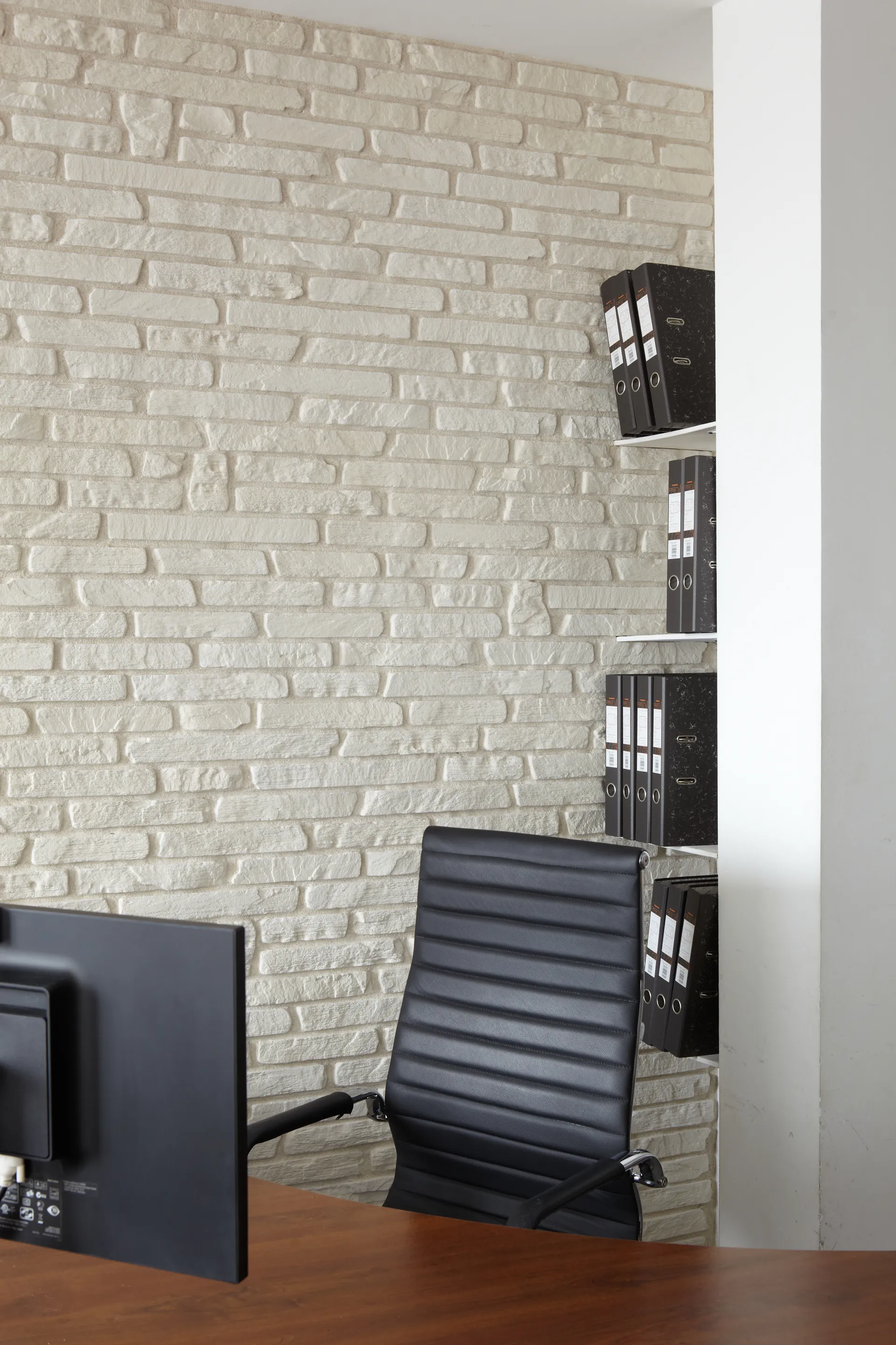 Декоративный камень Феодал "Кирпич ТОСКАНСКИЙ" арт. 17.00.Р, (0,77 кв.м в упаковке)